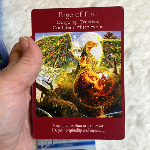 Doreen Virtue Angel Tarot Cards - Picture 6 of 6